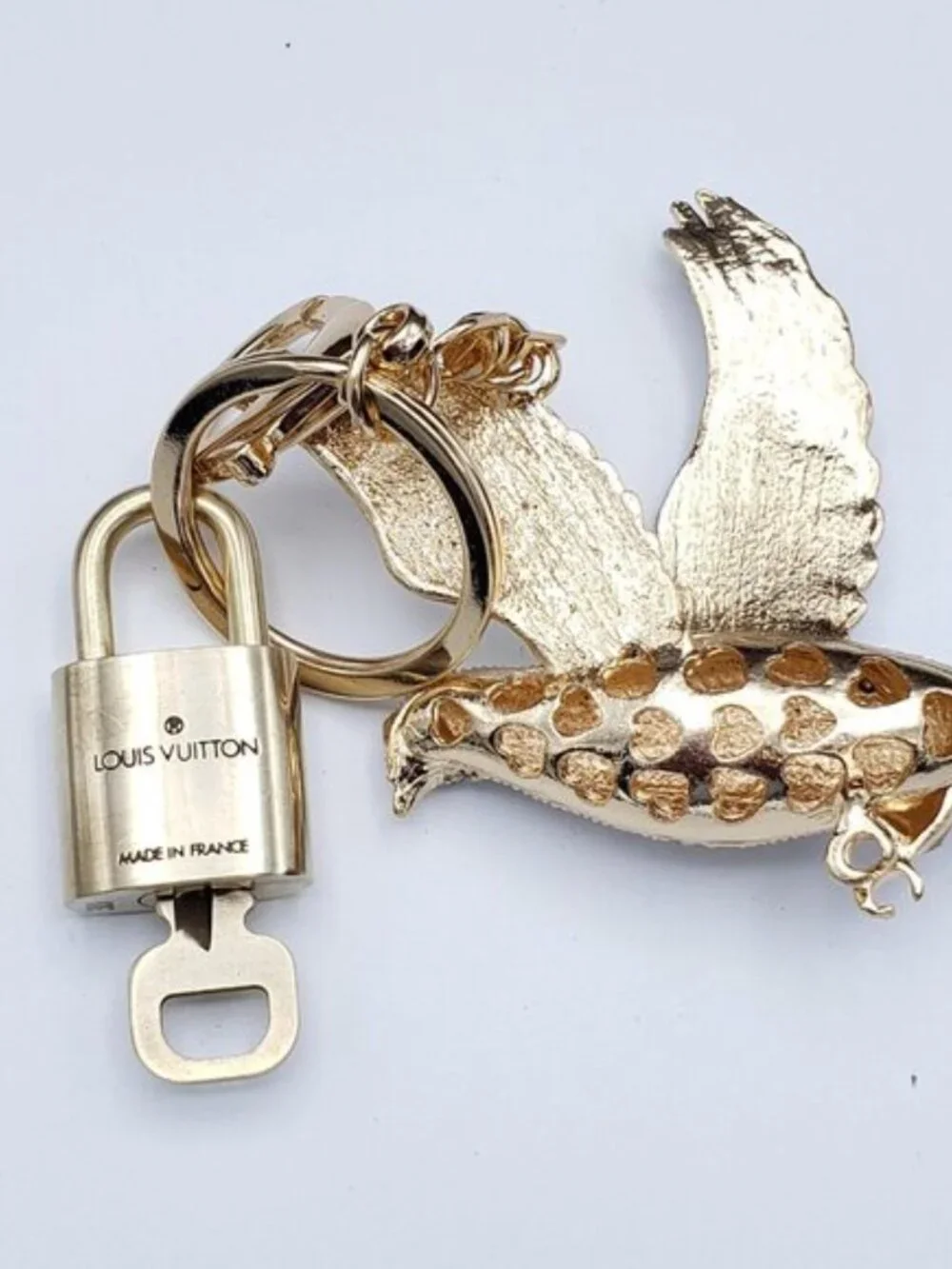 LV Gold Padlock & Key 🔒 Authentic Louis Vuitton Bag Unbranded Dove Charm
